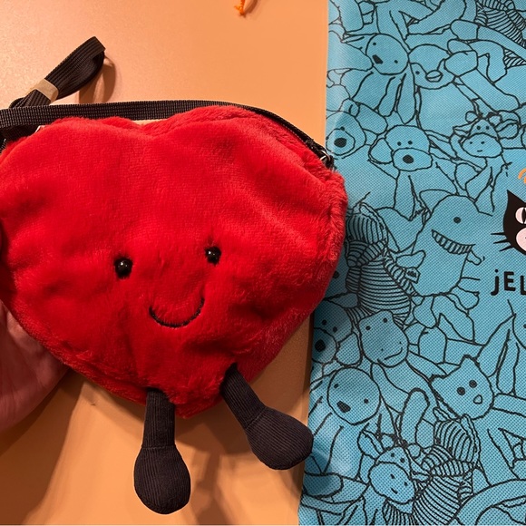 Jellycat Amuseable Heart Bag - Picture 3 of 6